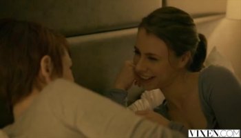 Beauty arouses needs in stud with wet oralservice